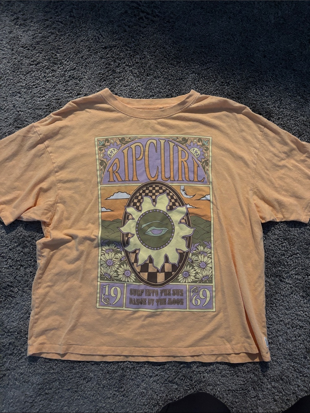 Rip Curl Peach Graphic Sun Tee with Green and Purple Design